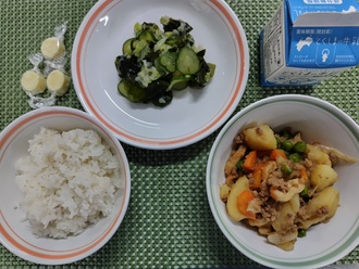 新じゃがのそぼろ煮